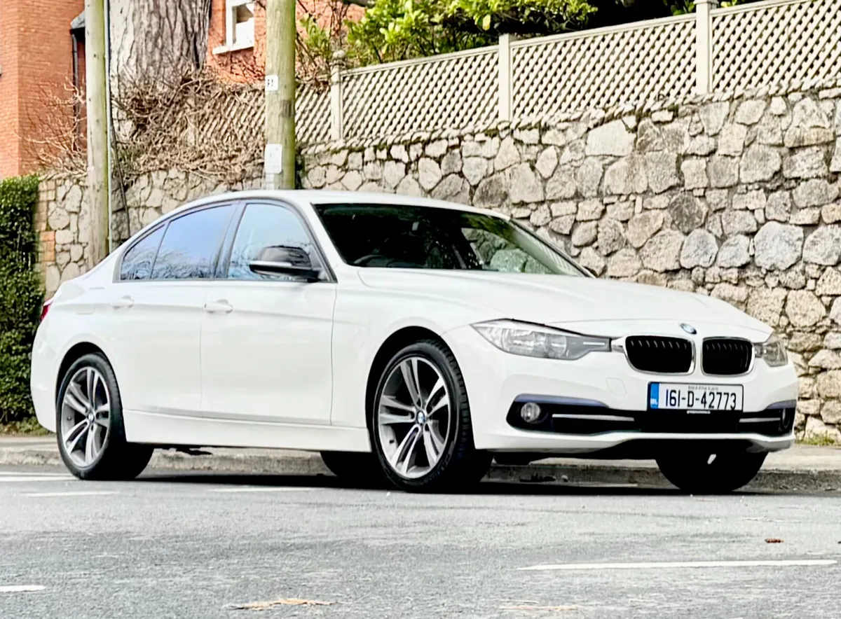 BMW 3-Series 2016!!AUTO!!LEATHET!!LOW MILES!!! - Image 2