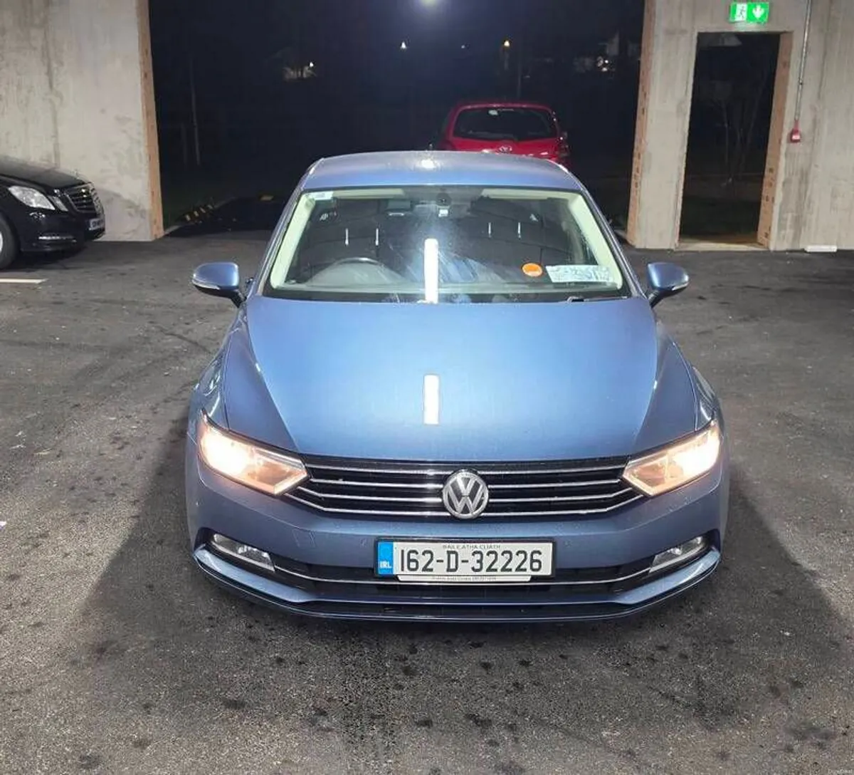 2016 Volkswagen Passat - Image 1