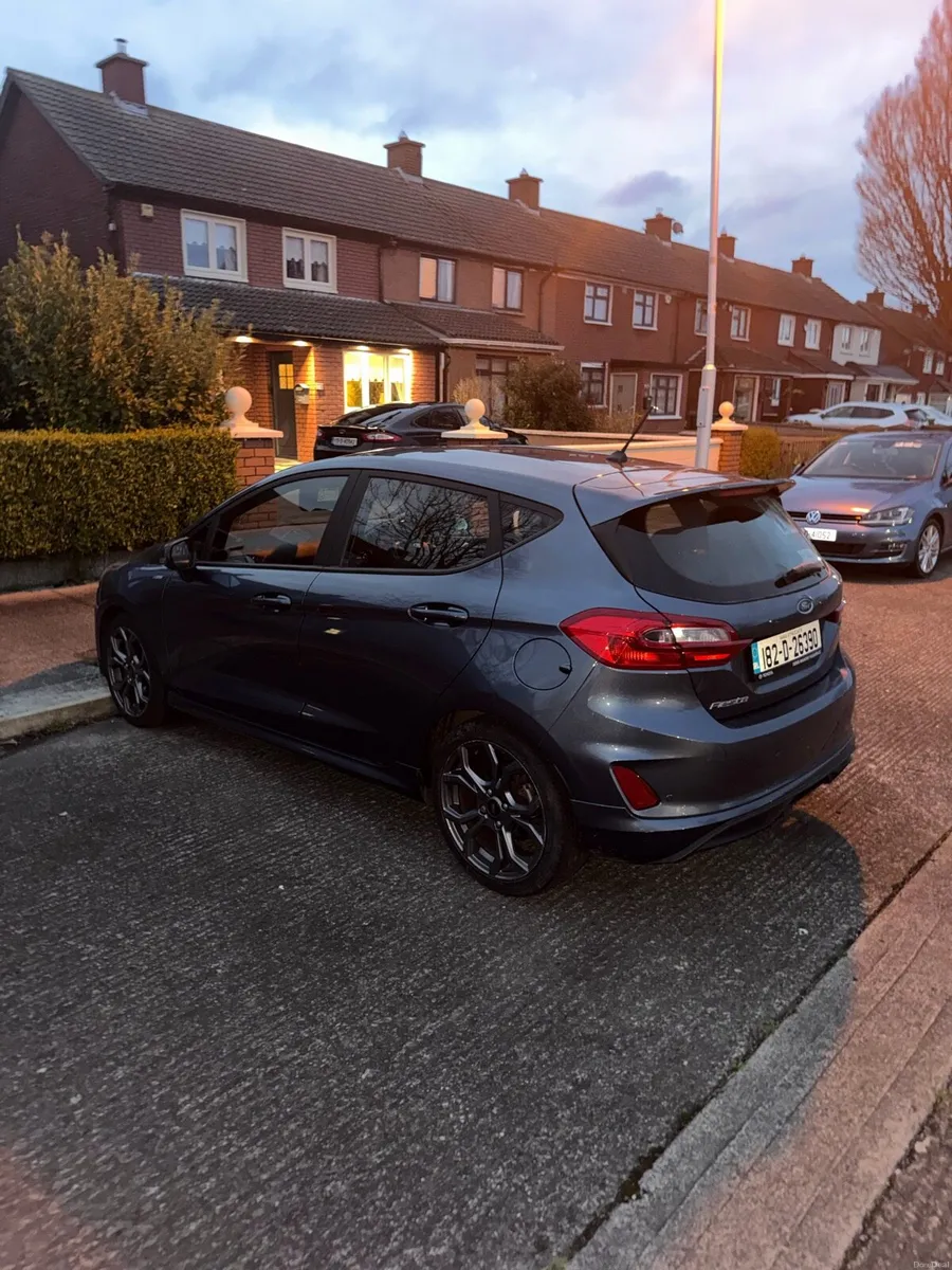2018 Ford Fiesta St-Line - Image 3