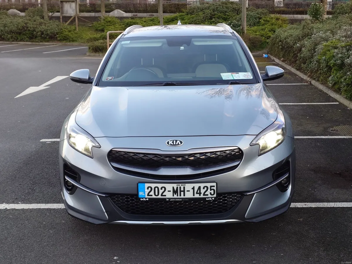 201 KIA XCeed 1.6 PETROL PHEV AUTO - Image 3