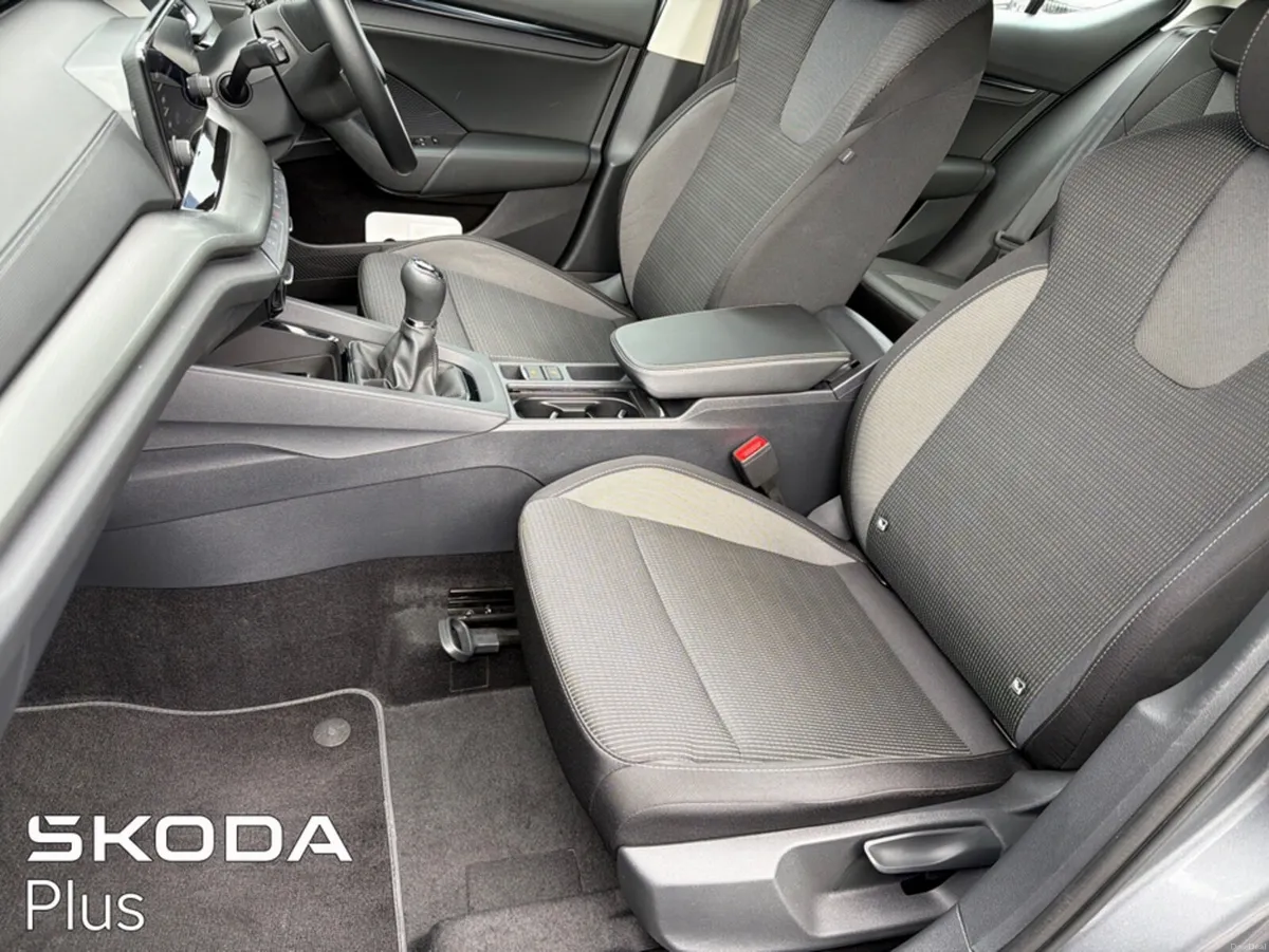 Skoda Octavia AMBITION 1.0 TSI 110HP 5DR - Image 4