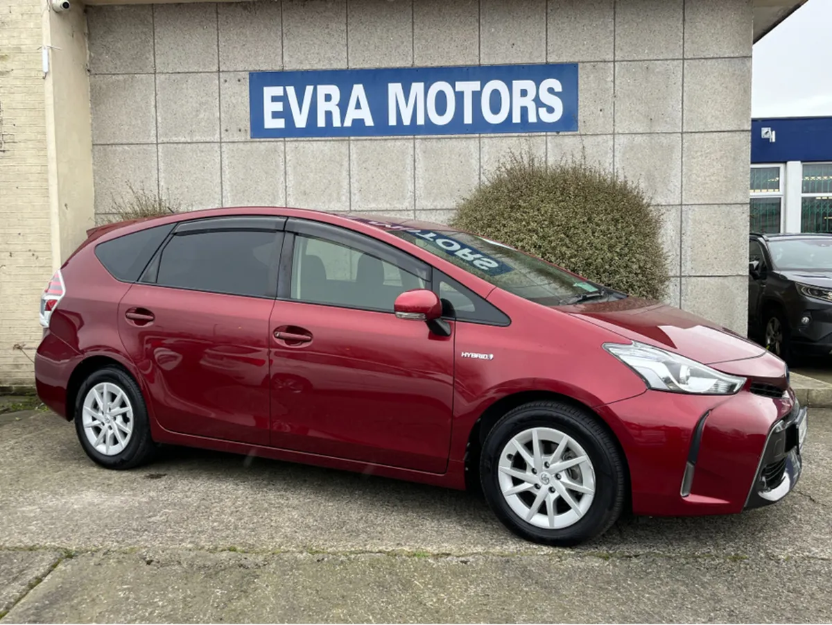 Toyota Prius 7 SEATER AUTOMATIC HYBRID 1.8 PETROL - Image 3