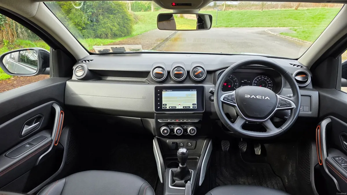 Dacia Duster 2023 - Image 2