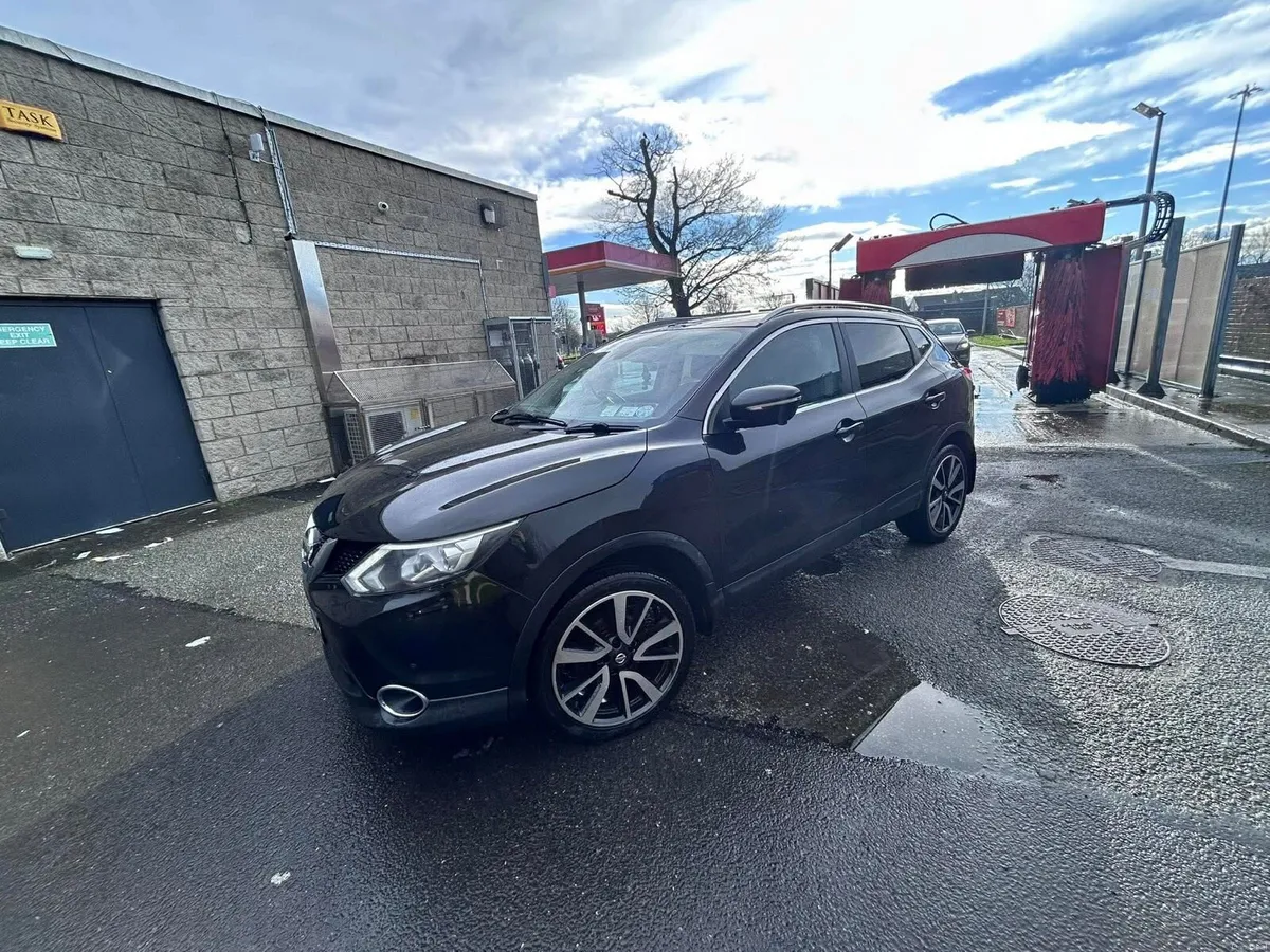 Nissan Qashqai - Image 1