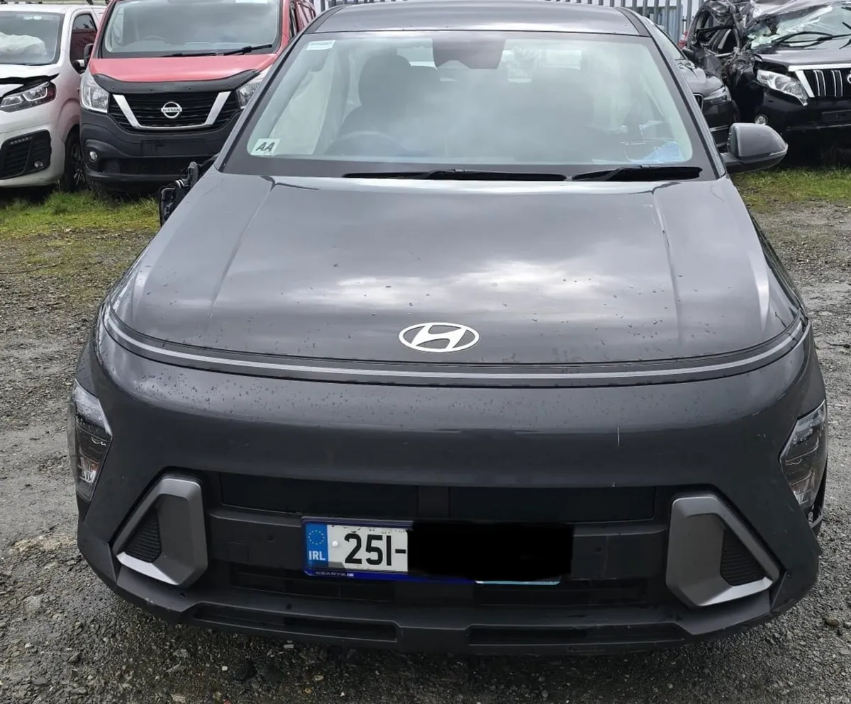 Hyundai KONA 2025 *LOW MILEAGE* - Image 1