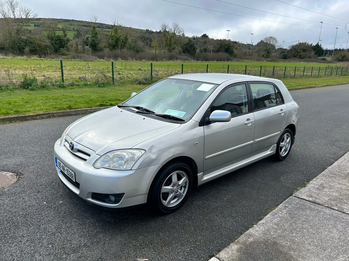 05 TOYOTA COROLLA 1.4 D4D SPORT €1,950 - Image 3
