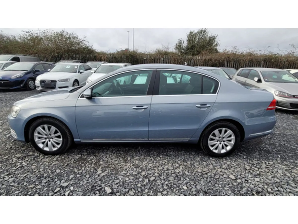 Volkswagen Passat 1.4L Petrol Automatic Low Mileag - Image 4