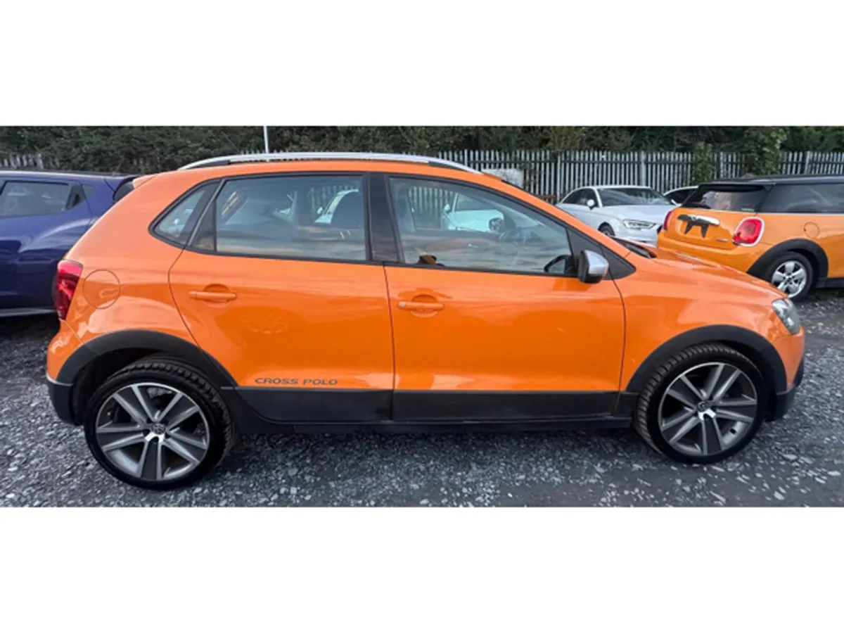 Volkswagen Polo Cross 1.2 Petrol Automatic (6647) - Image 4