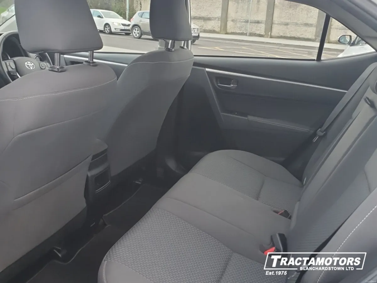 Toyota Corolla 1.33 LUNA 4DR - Image 6