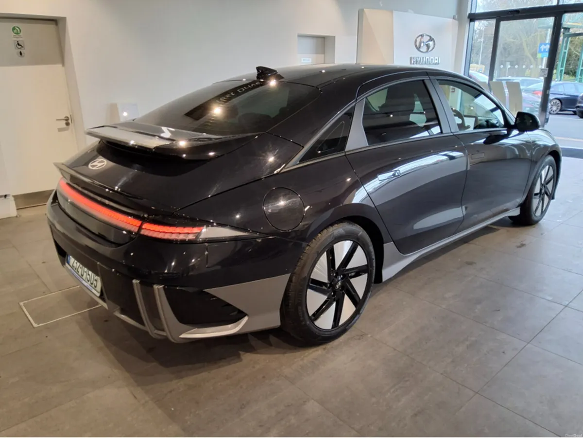 Hyundai IONIQ 6 SIGNATURE 53KWH - 1 Owner - Warran - Image 2