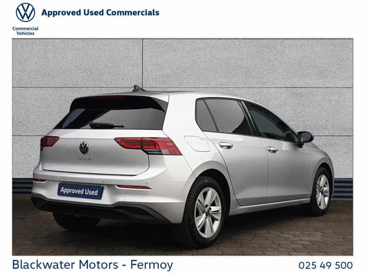 Volkswagen Golf GOLF LIFE 2.0 TDI 115HP - WAS €26, - Image 4