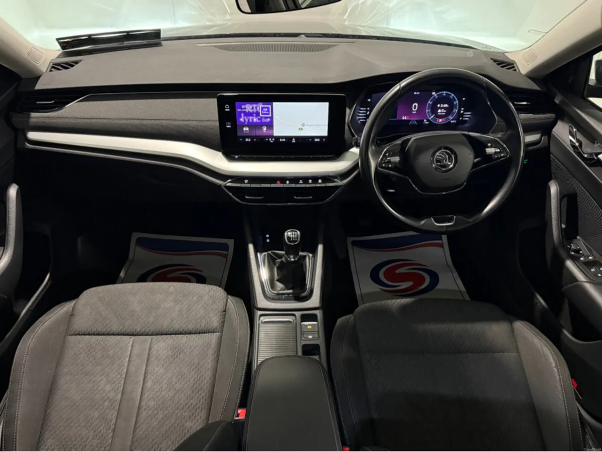 Skoda Octavia STYLE 2.0 TDI 150HP 5DR - Image 3