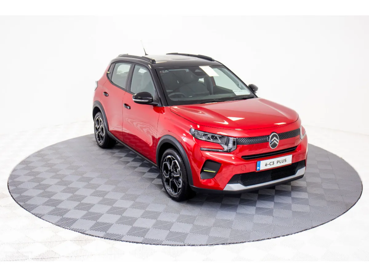 Citroen C3 ë-Plus 44kWh 115HP - Bi-Tone - Image 1