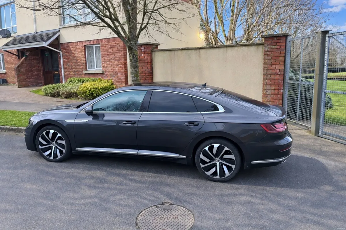 2018 Volkswagen Arteon 2.0 TDI R-Line - Low kms - Image 2