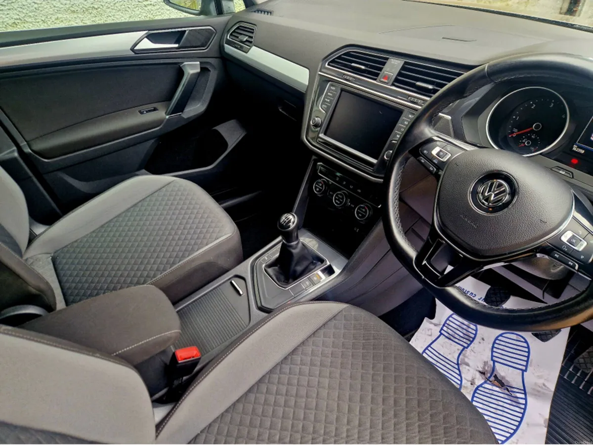 Volkswagen Tiguan 2017 / Comfortline/2.0 Tdi 150ps - Image 4