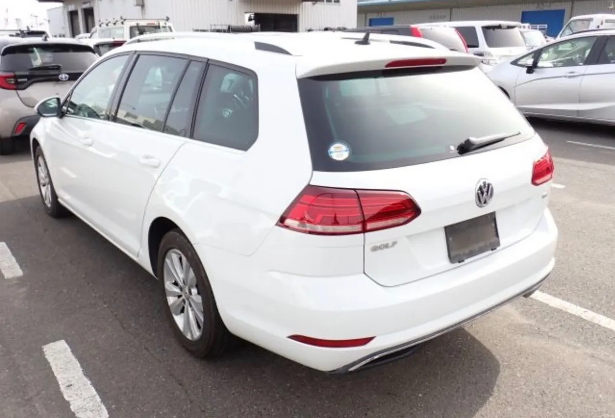 🔵 Volkswagen Golf 1.2 TSI COMFORTLINE AUTOMATIC - Image 3