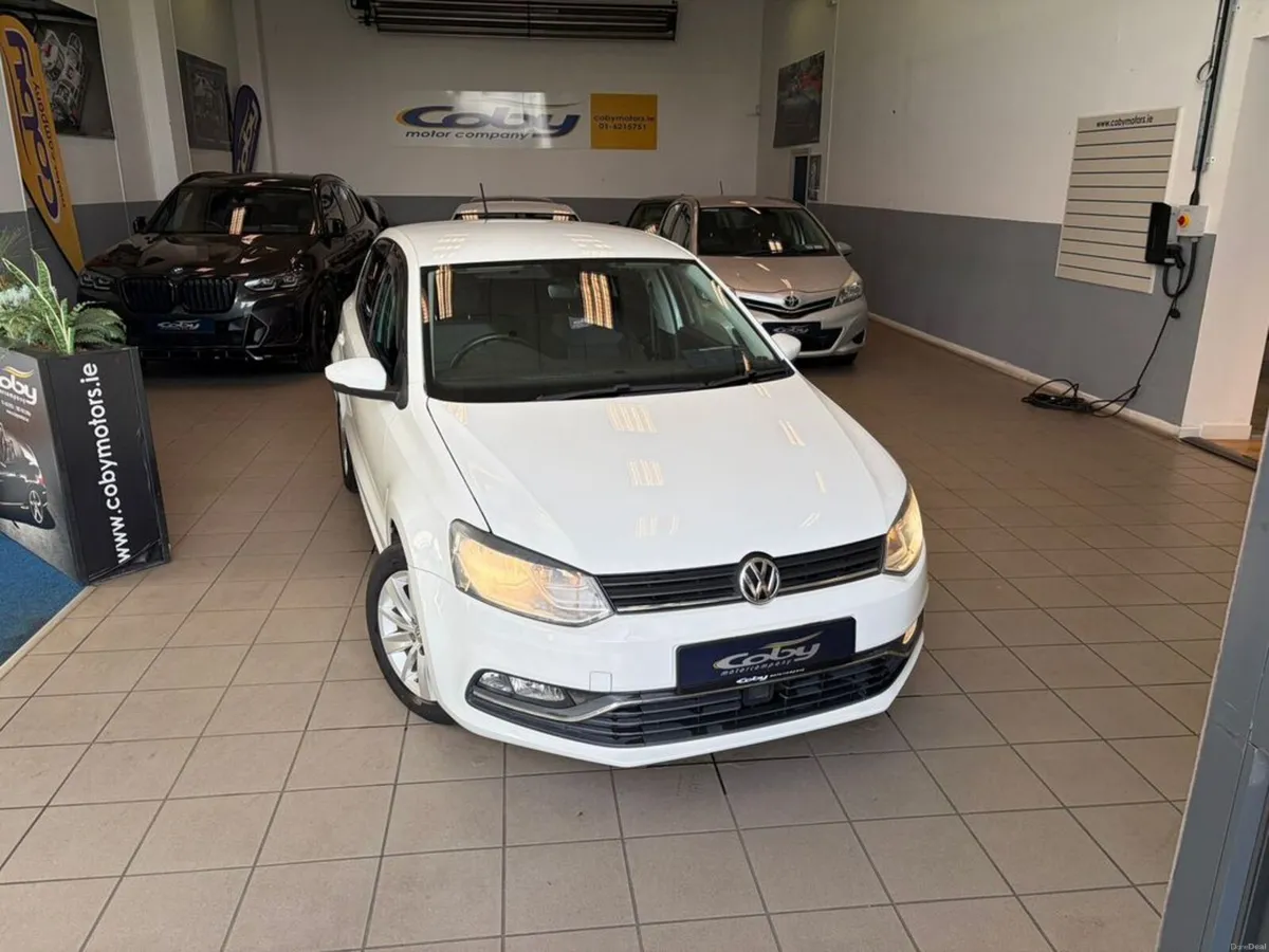 Volkswagen Polo 1.2 TSI Comfortline Auto 5DR . New - Image 2