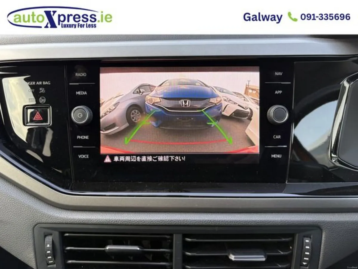 Volkswagen Polo 1.0 TSI Automatic, Reversing camer - Image 4