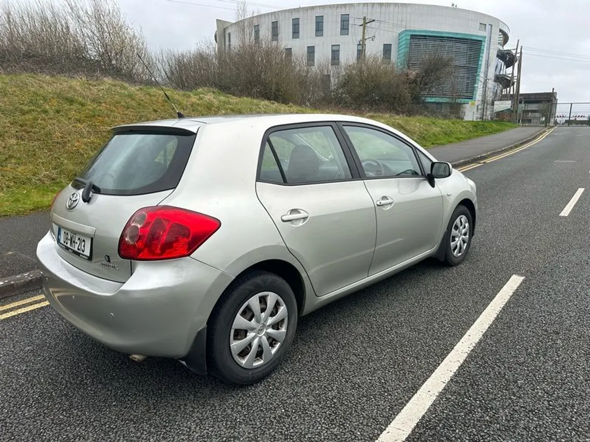 2008 Toyota Auris - Image 3