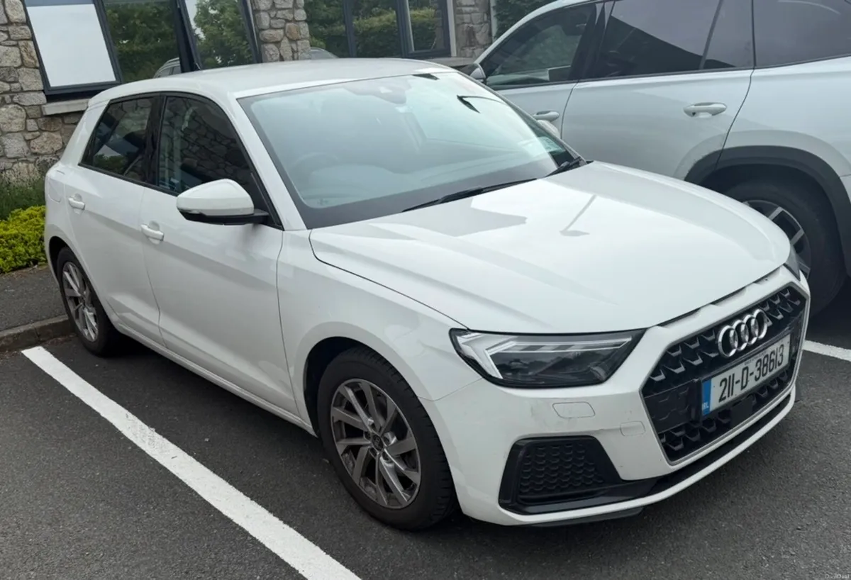 A1 SPORT 30 TFSI | €23000 | Apple Car Play - Image 2
