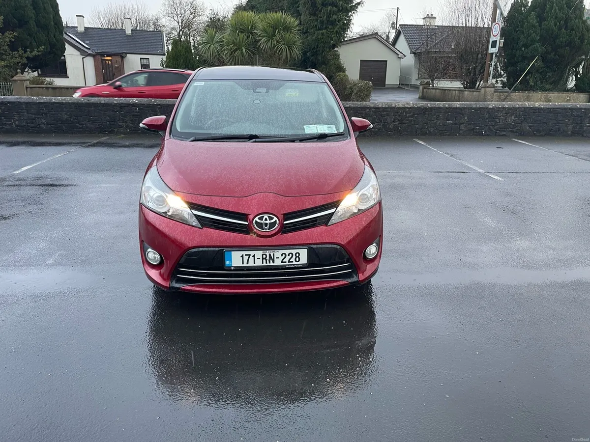 2017 Toyota Verso 1.6D Sol Skyview * 7 SEATER * - Image 4