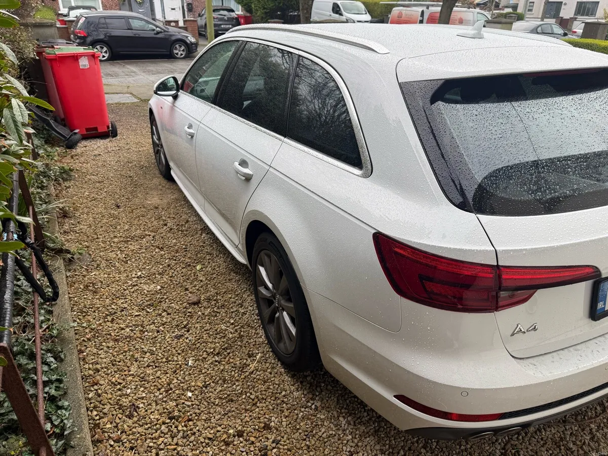 Audi a4 avant 190 hp S line auto - Image 4