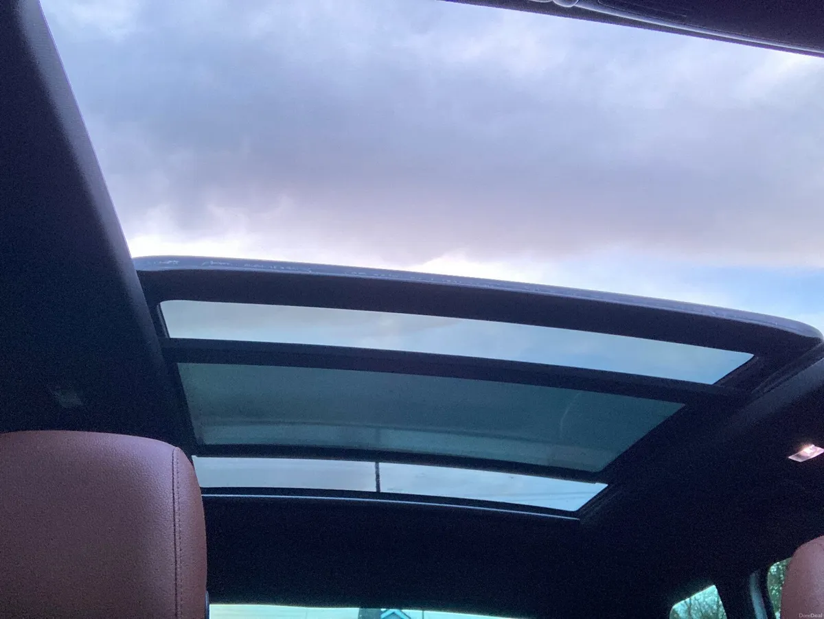 Seat  Ateca 2017 top of the range - Image 4