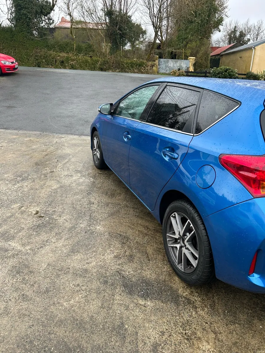 2015 Toyota auris sports 1.4 diesel - Image 4