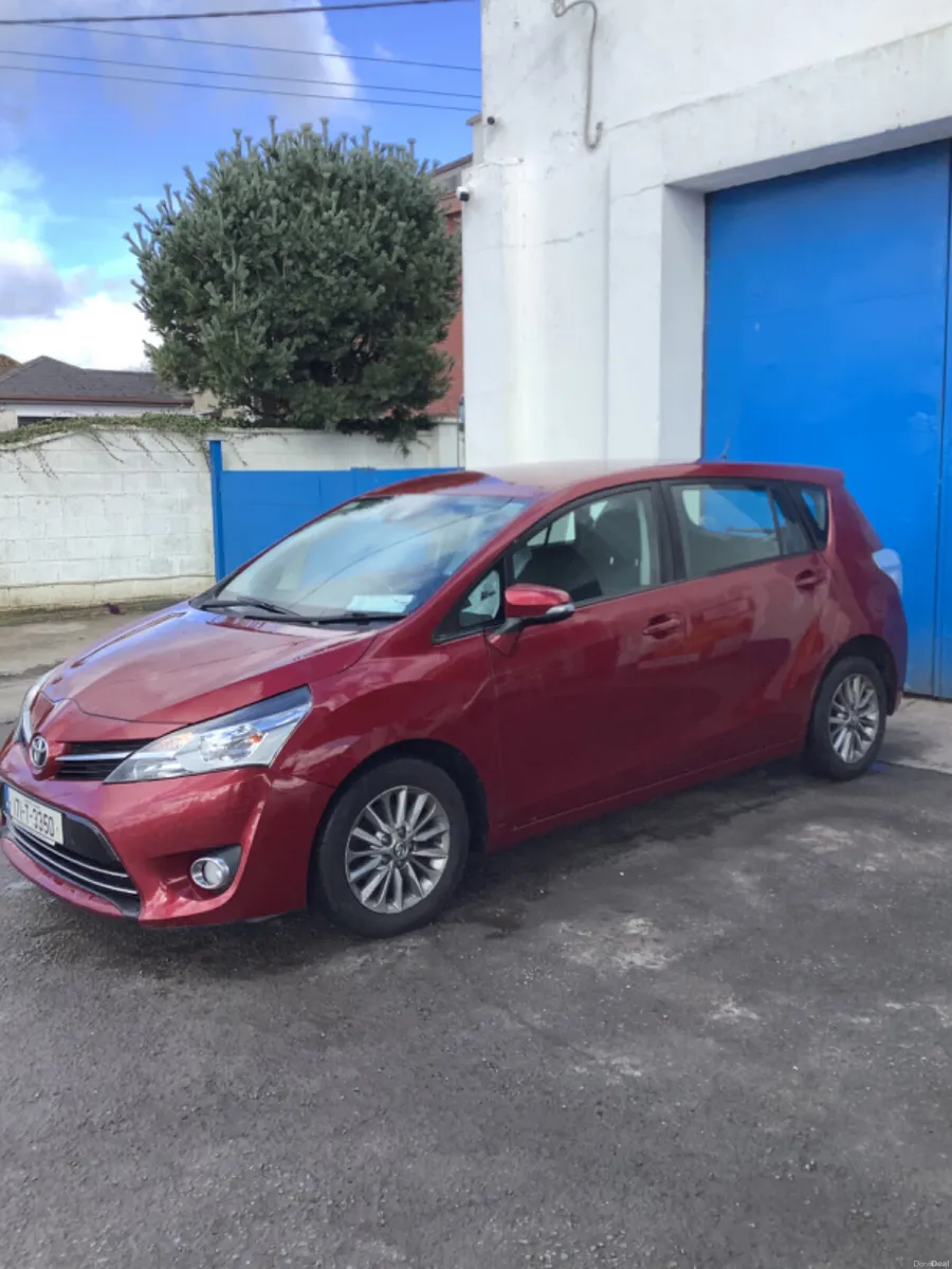 Toyota Verso 2017  7seater - Image 3