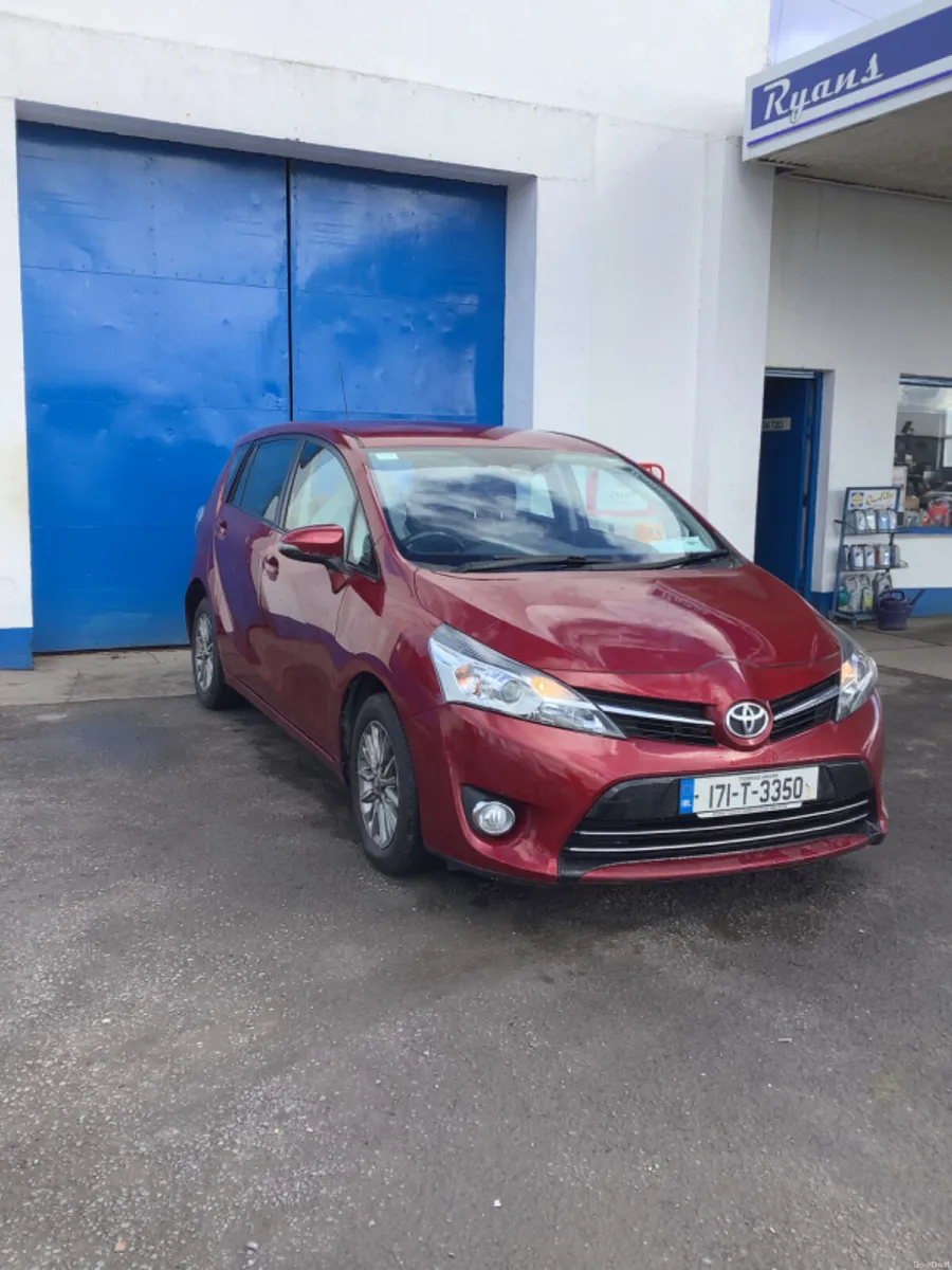 Toyota Verso 2017  7seater - Image 6