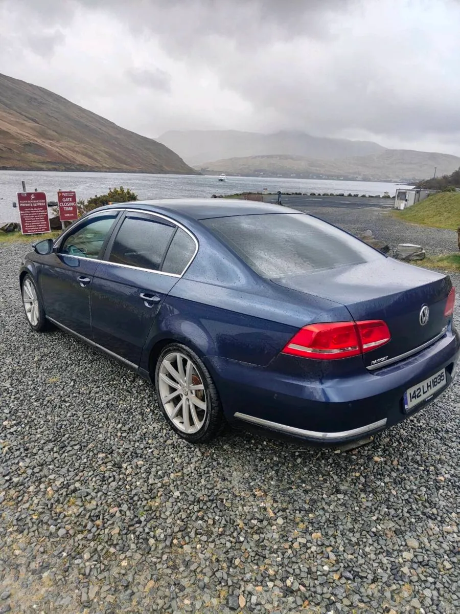 VW Passat - Image 4
