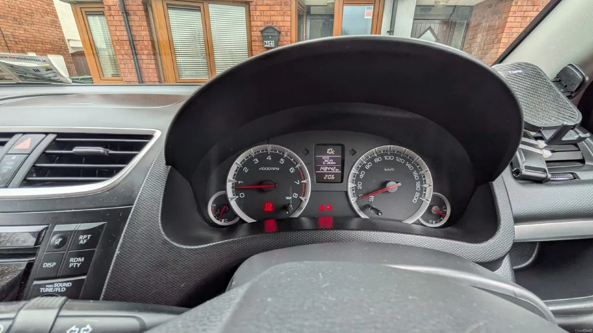 Suzuki Swift 2012 - Image 3