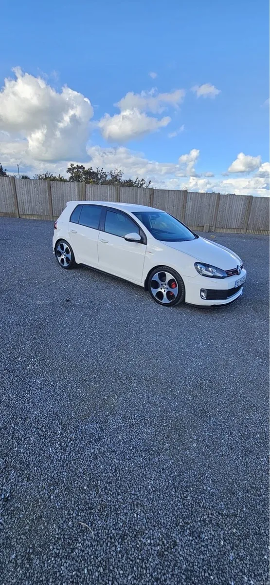 Golf gti - Image 1