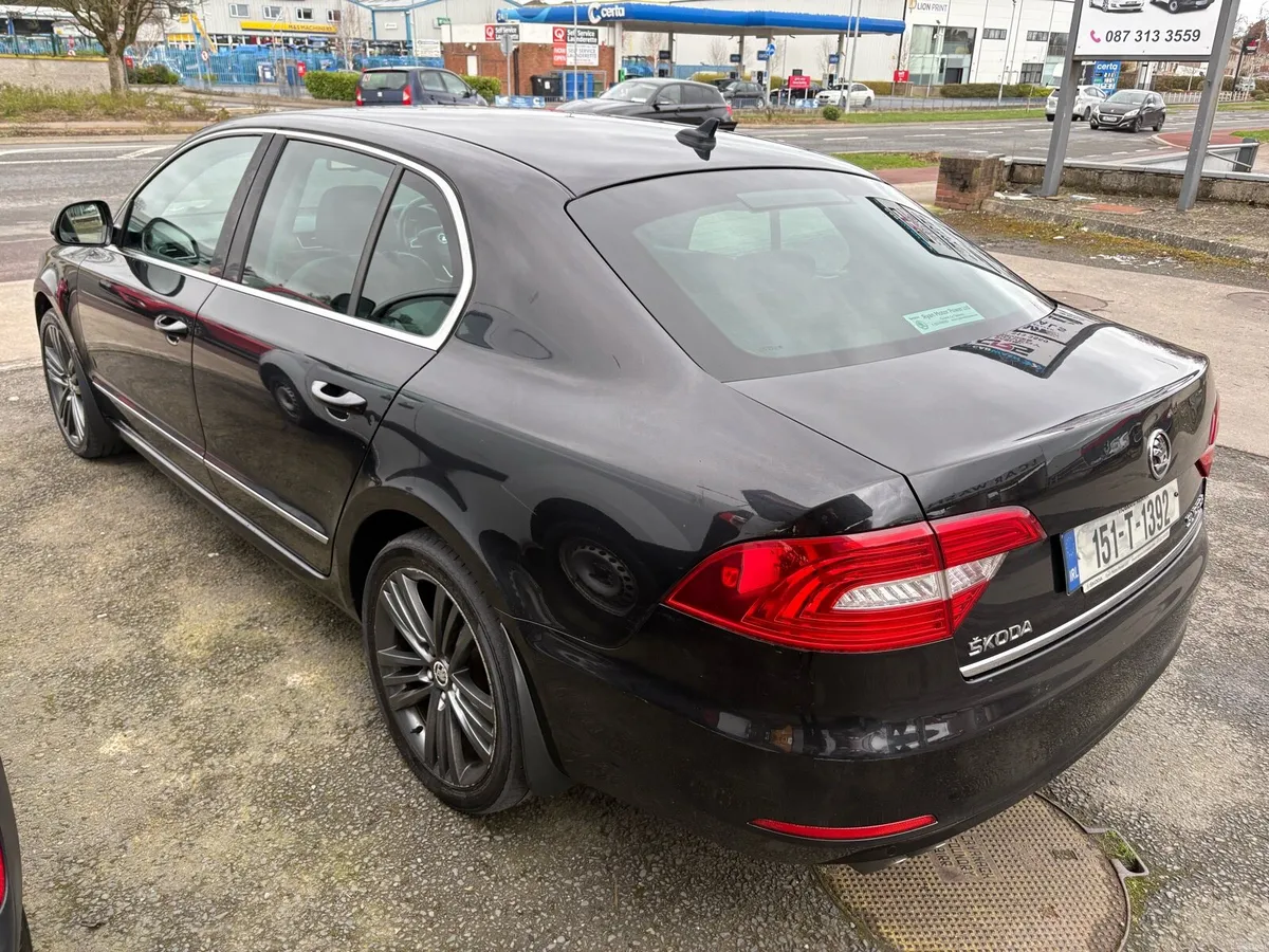 151 Skoda Superb 2.0tdi high line - Image 4