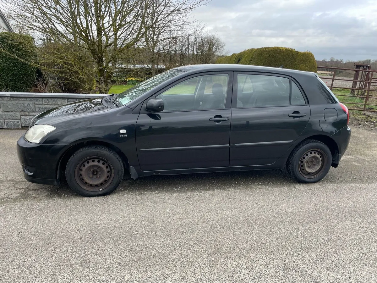 Toyota Corolla - Image 4