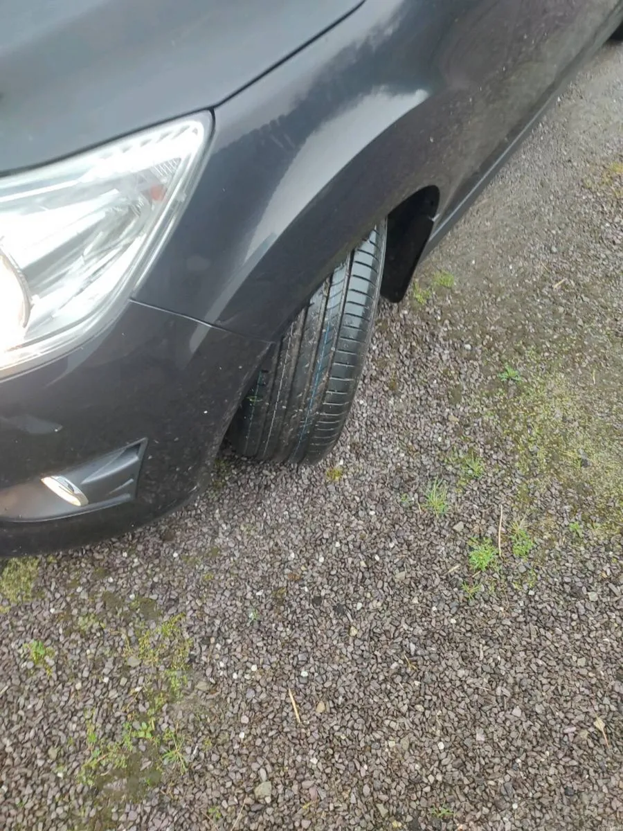 Ford C max - Image 2