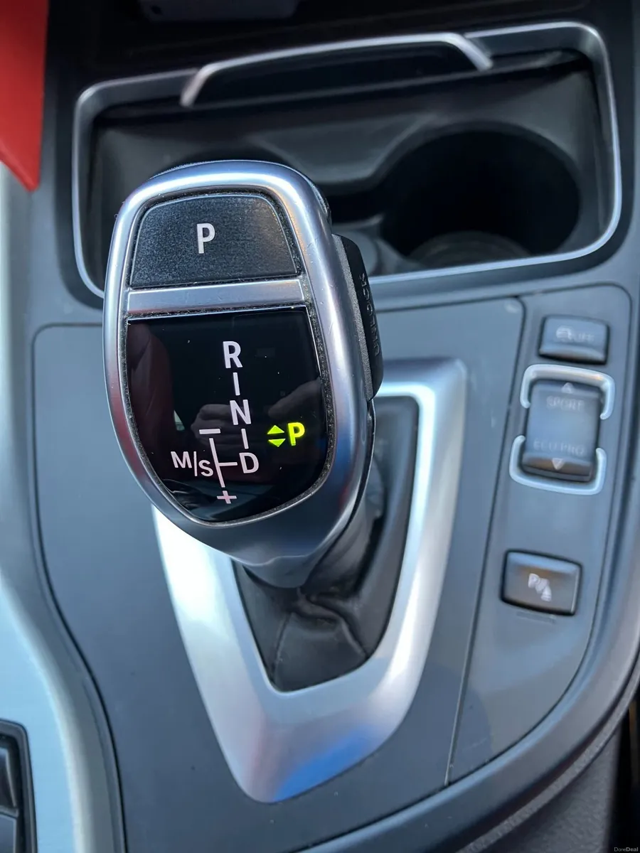 BMW 4-Series 2015 - Image 4