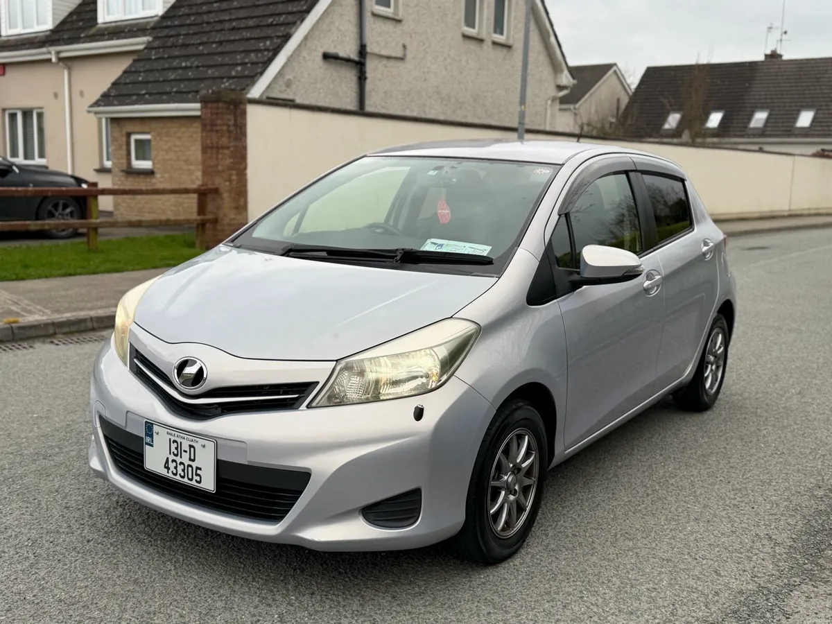 131 Automatic Toyota vitz yaris 1.3 petrol low kms - Image 4