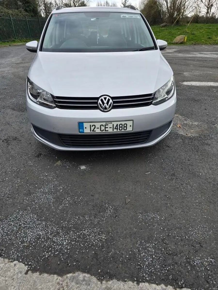 Vw touran 2012 - Image 1