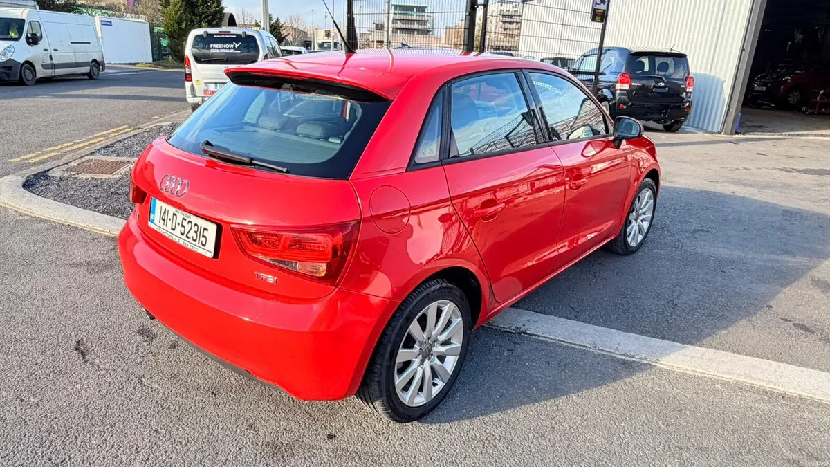 Audi A1 2014 - Image 6