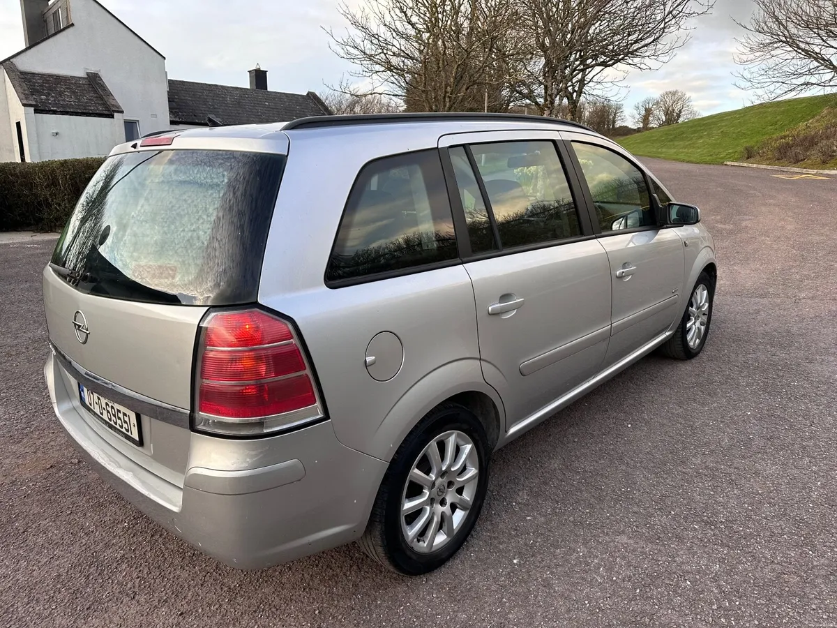 Opel Zafira 2007 - Image 4