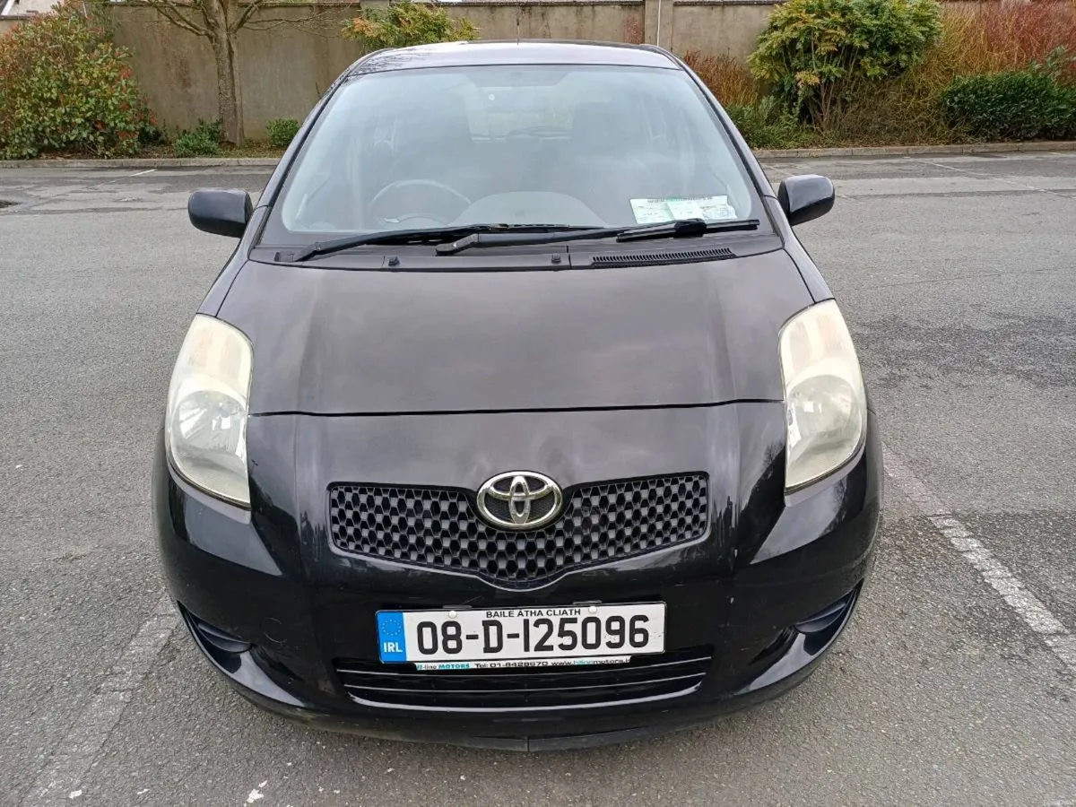 Toyota Yaris - Image 2