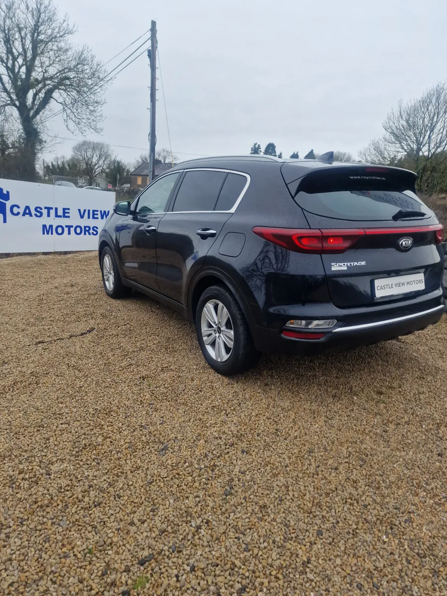 19 Kia Sportage 1.6D k3 Commercial - Image 4