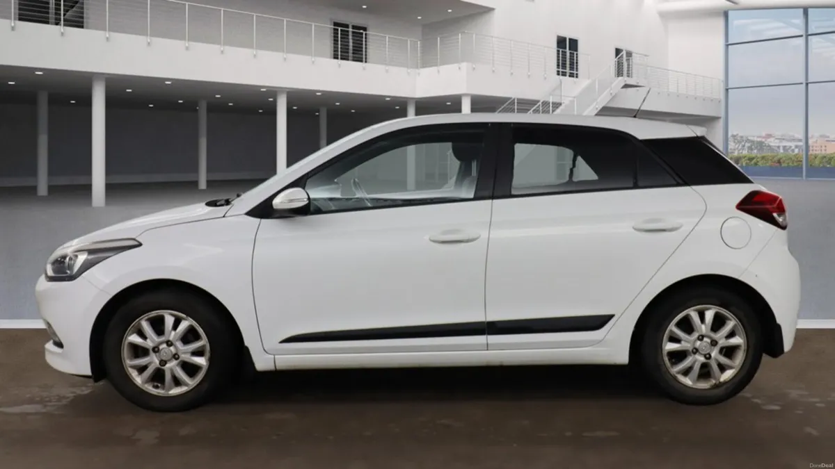2016 HYUNDAI I20 1.2 GO EDITION Hatchback - Image 6