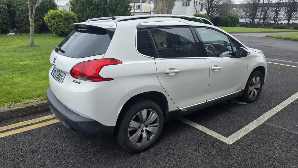 2015 Peugeot 2008 1.2 Pure Tech Auto - Image 2