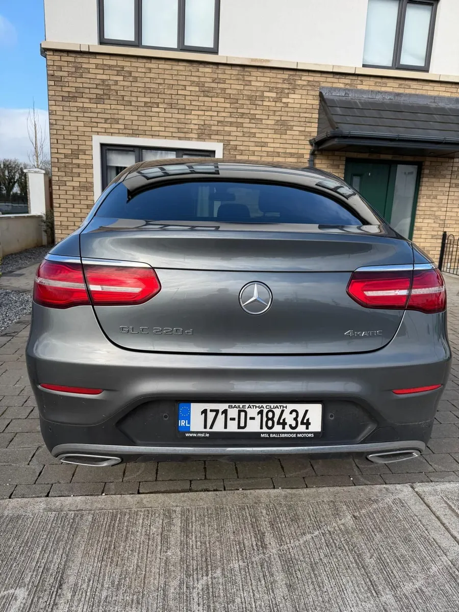 Mercedes-Benz GLC 2017 - Image 4