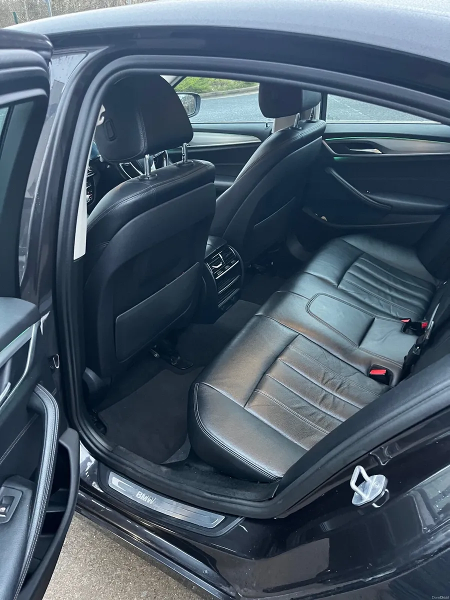 BMW 5-Series 2017 - Image 3