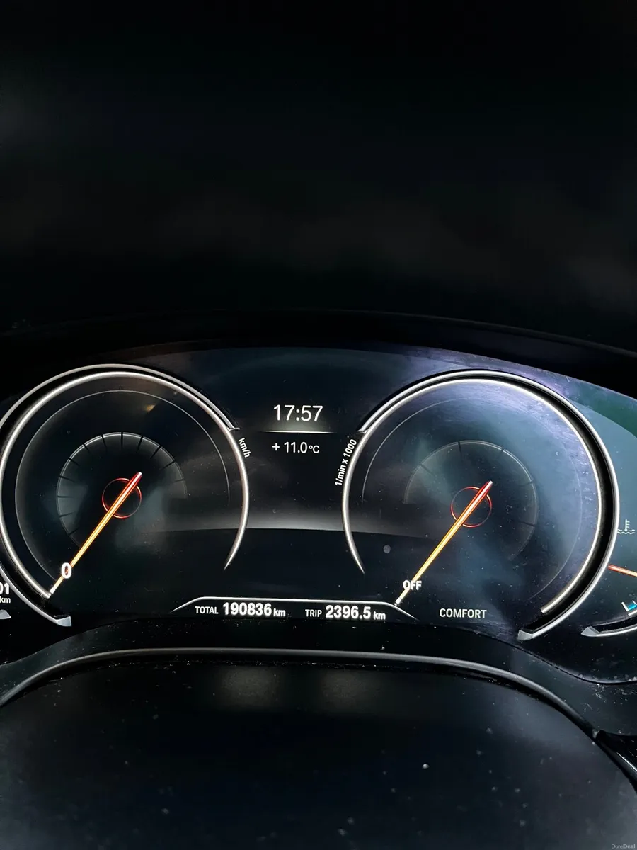 BMW 5-Series 2017 - Image 4