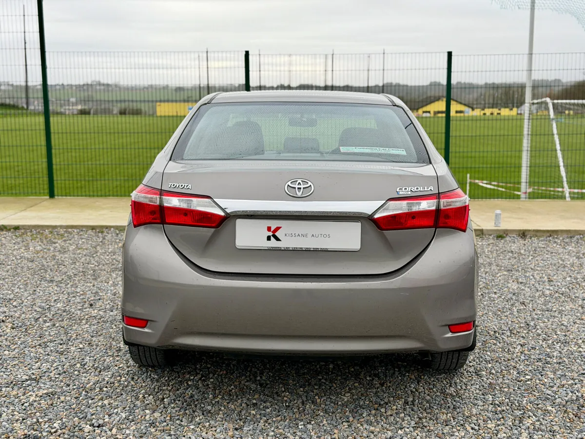 2015 Toyota Corolla Luna 1.4 D4D Low Miles - Image 4