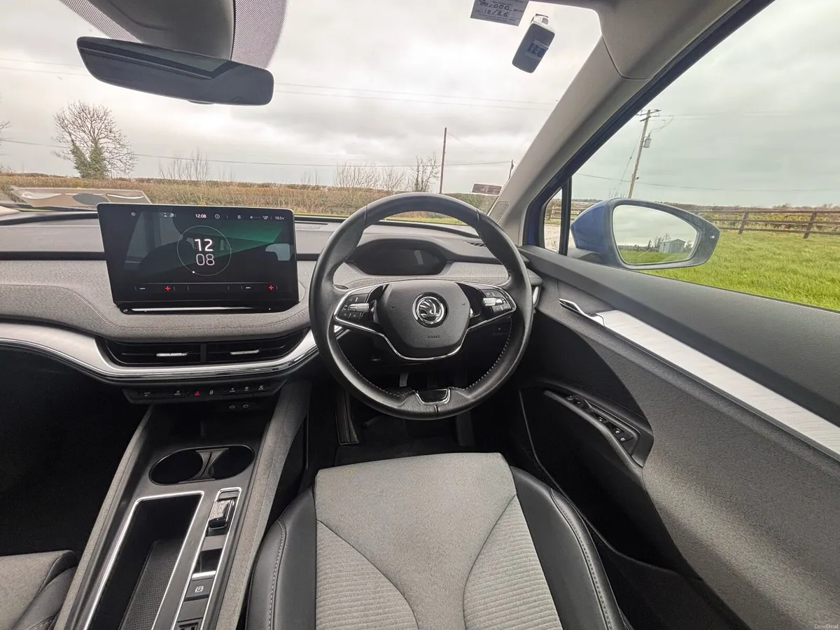 Skoda Enyaq 2022 - Image 4